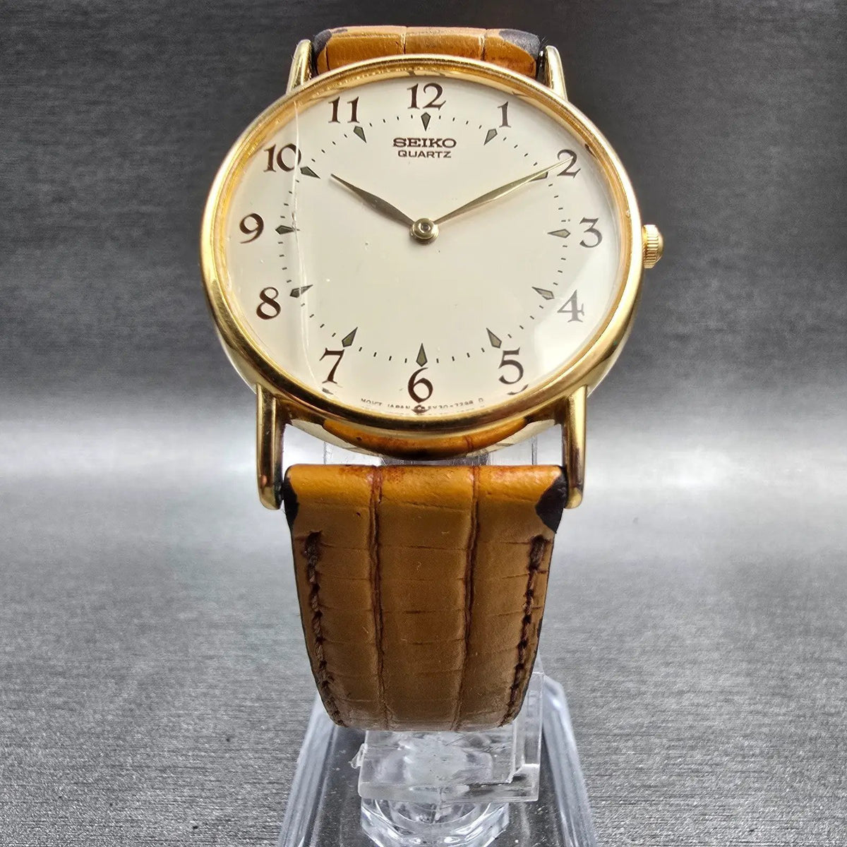 Seiko Watch Men 31mm Ivory Dial Gold Tone Round 5Y30-7009 New Battery VTG JP345