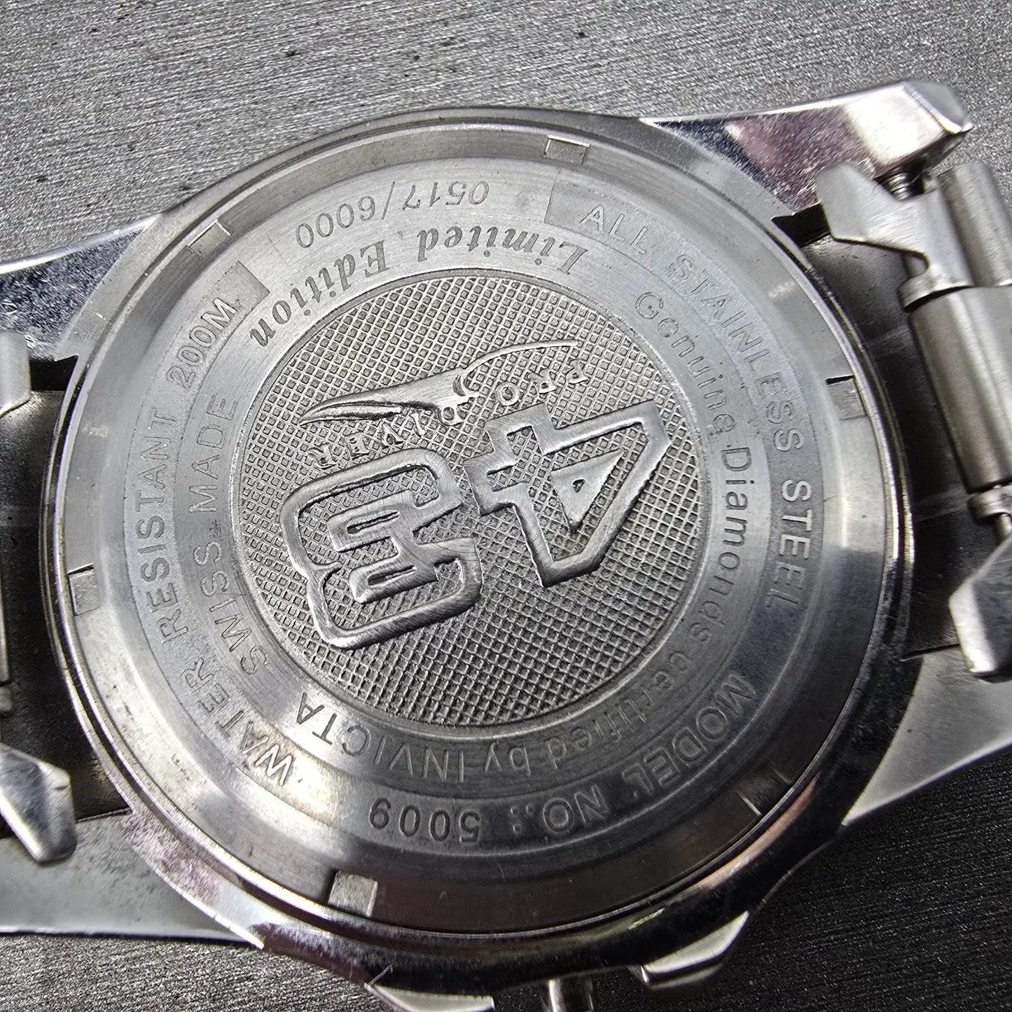Invicta Pro Diver Watch Men 43mm MOP Dial Silver Tone Date 5009 PARTS NO CROWN11