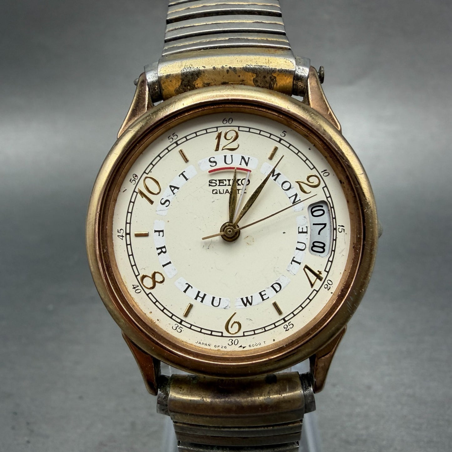 Seiko Watch Men 31mm White Dial Gold Tone Daydate Round 6F26 PARTS Vintage0