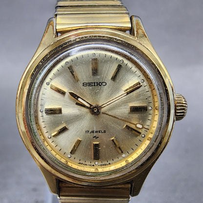 Seiko Watch Women 25mm Champagne Dial Gold Tone Manual Round 11040250 Runs1