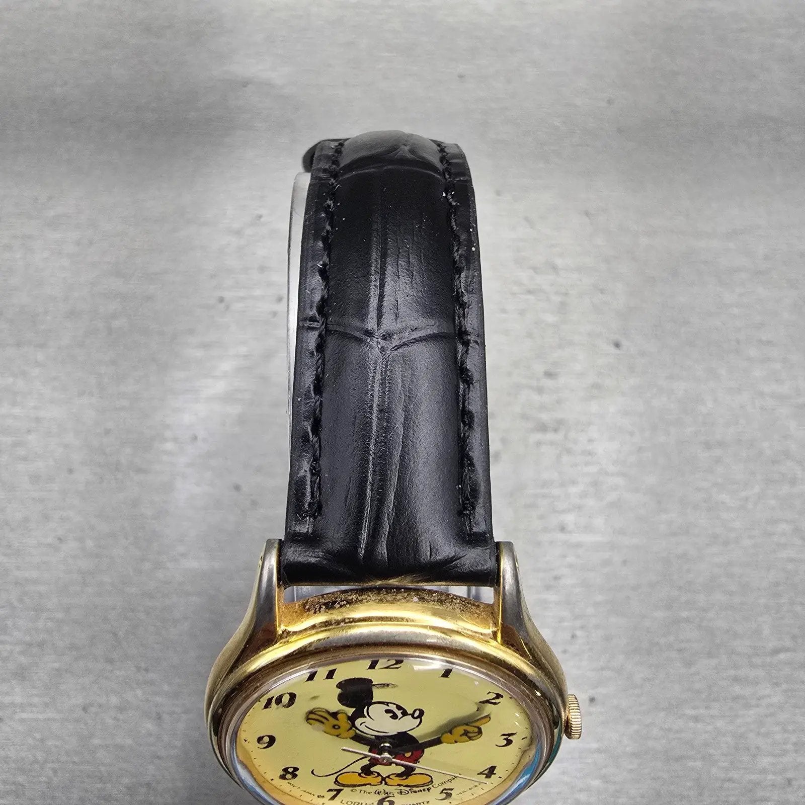 SLorus Mickey Mouse Watch Men 31mm Cream Dial Gold Tone Round V515-6000 New Batt4