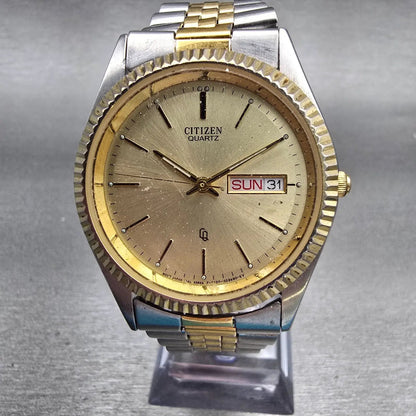 Citizen CQ Watch Men 34mm Champagne Dial Two Tone Daydate 6100-R00405 New Batt0