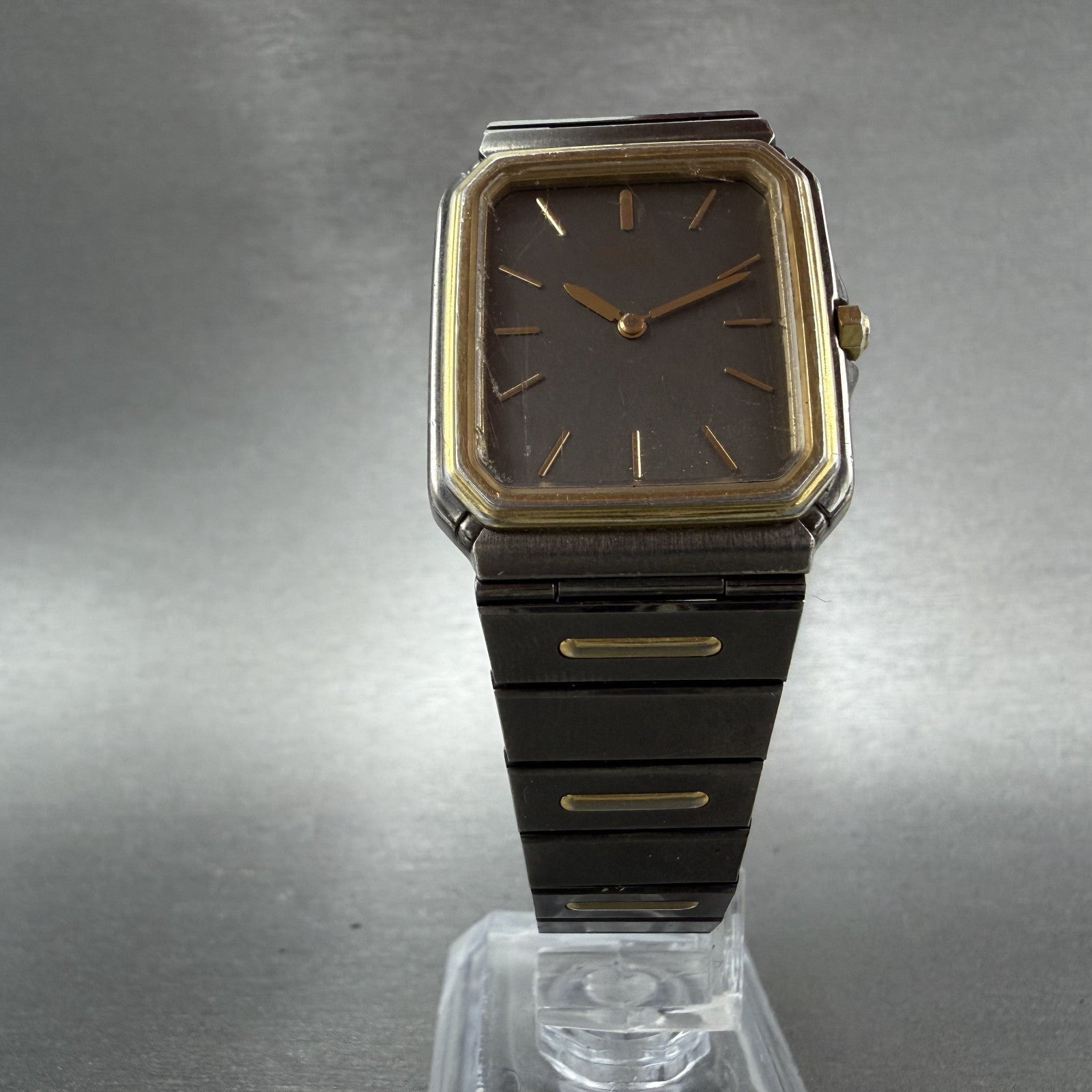 Seiko Tank Watch Men 27mm Gray Dial Gray & Gold Tone 9020-5169 New Battery5