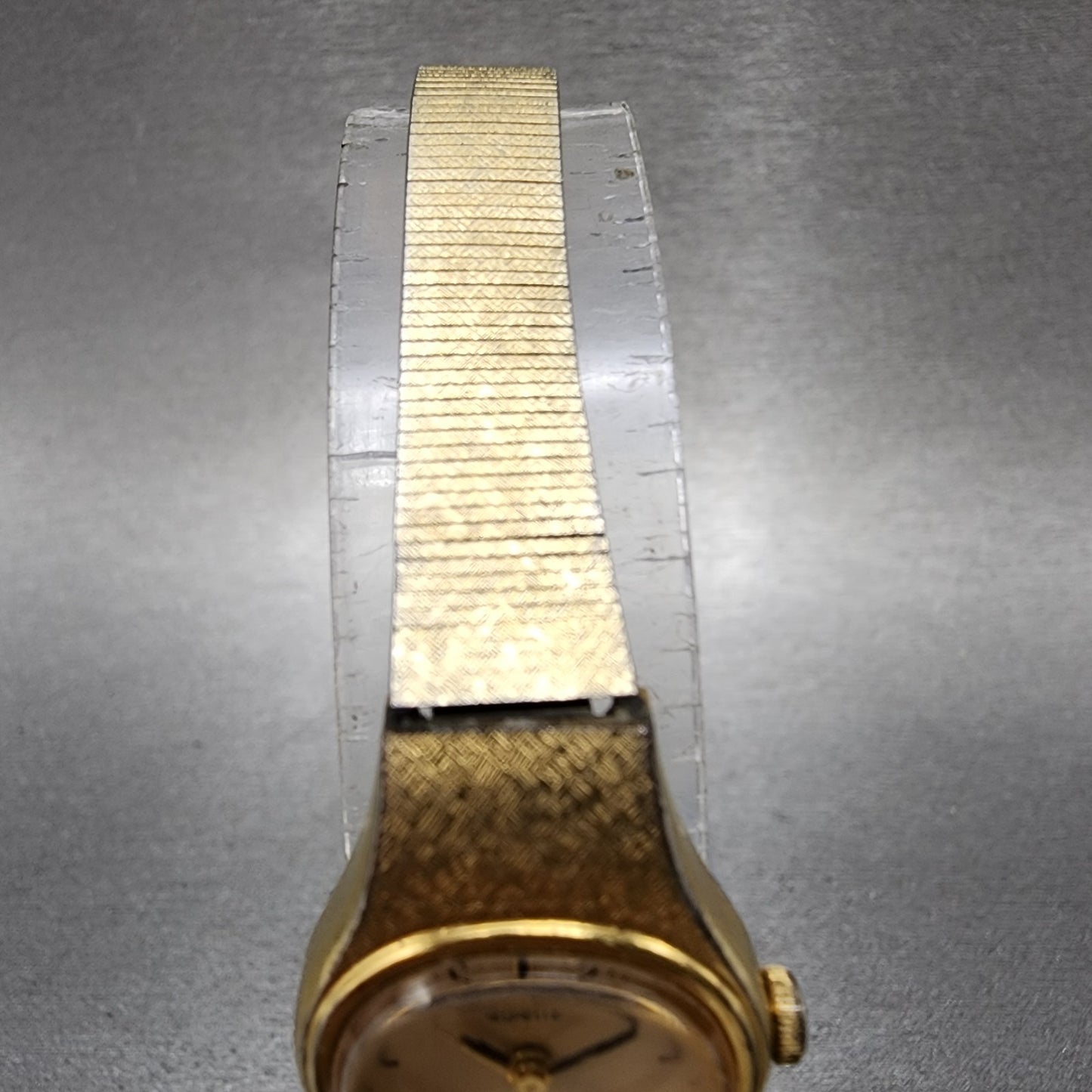 Citizen CQ Watch Women 18mm Champagne Dial Gold Tone 2030202791 New Battery4