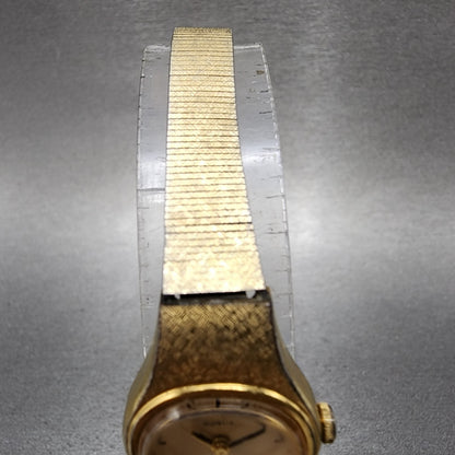 Citizen CQ Watch Women 18mm Champagne Dial Gold Tone 2030202791 New Battery4