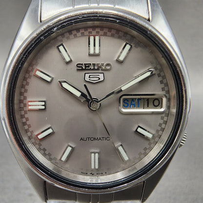 Seiko 5 Automatic Watch Men 35mm Silver Dial Silver Tone Daydate 70096000 PARTS2