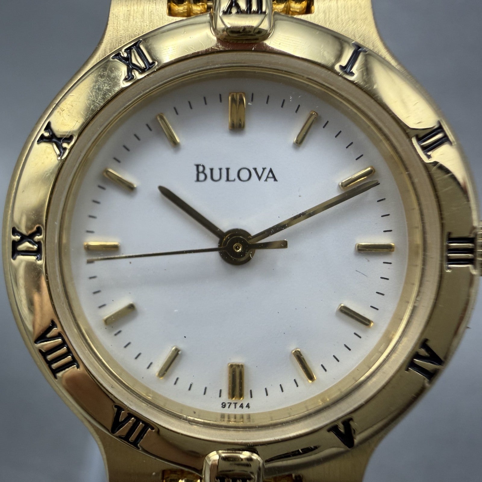 Bulova Watch Women 25mm White Dial Gold Tone Round 97T44 New Battery1