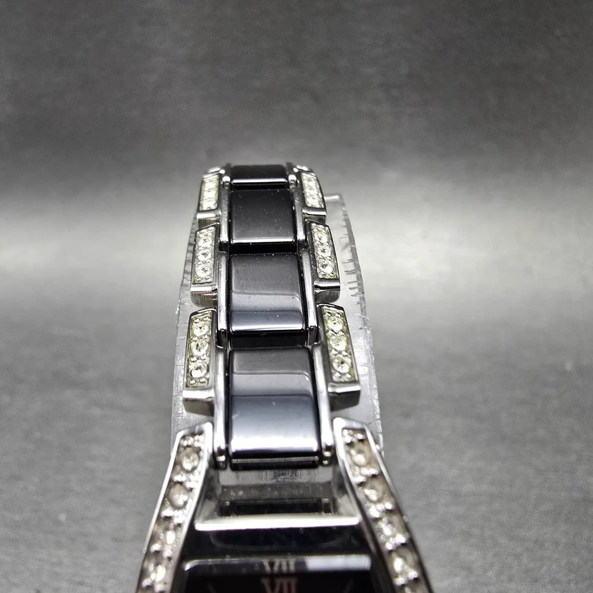 Seiko Solar Watch Women 19mm Black Dial Black Silver Crystal Bezel V115-0AY04