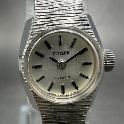 Citizen Watch Women 16mm Silver Dial Silver Tone Manual Rectangle 4-672917 Runs1