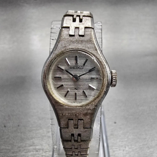 Seiko Watch Women 17mm Silver Dial Silver Tone Round 11-0639 Manual Wind Works0