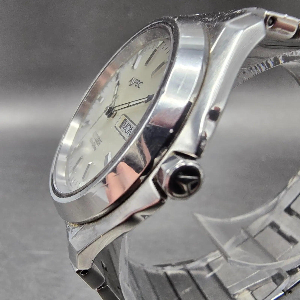 Citizen Eco-Drive Aspec Watch Men 37mm White Dial Steel Daydate Round Runs JDM2