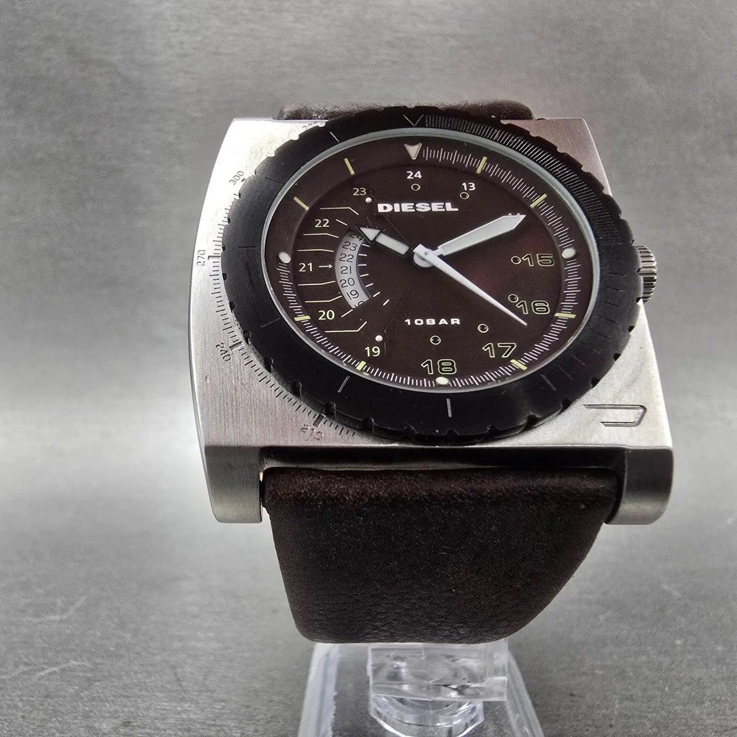 Diesel Watch Men 43mm Brown Dial Silver Tone Date Rectangle DZ-1160 New Battery5