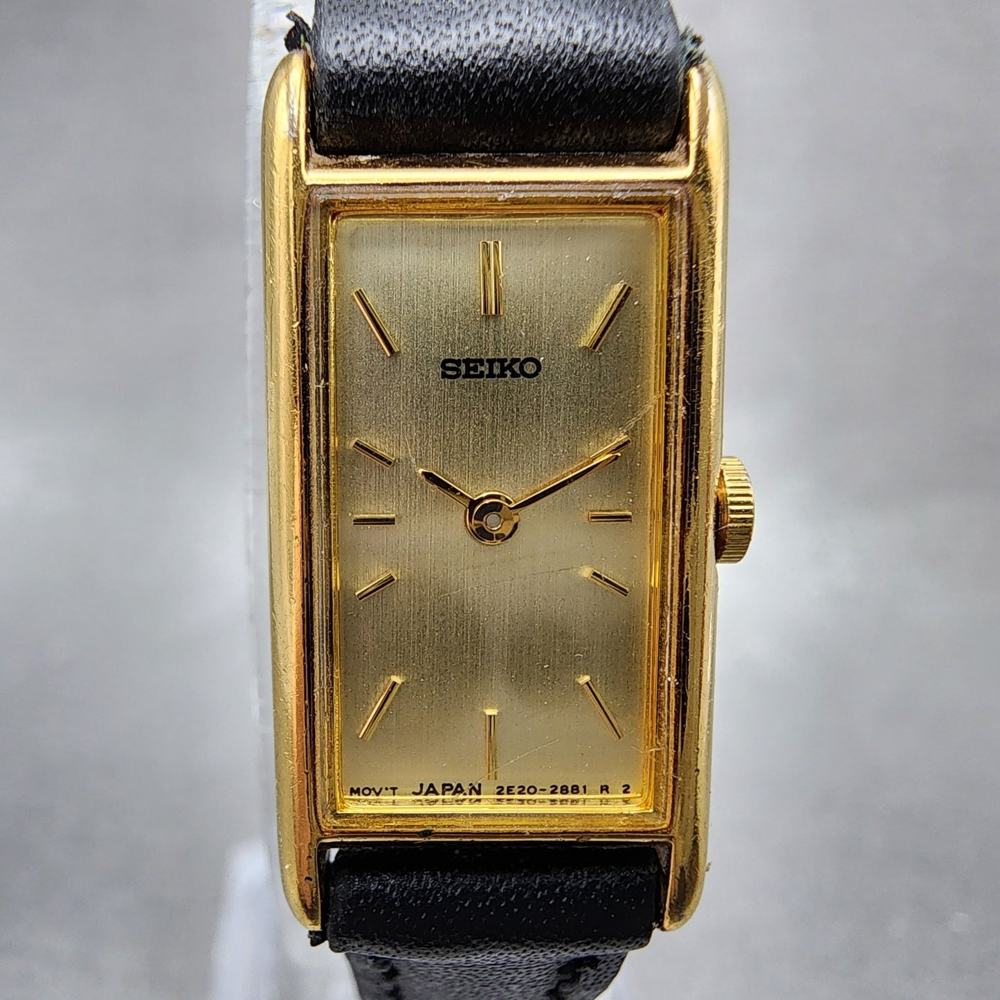 Seiko Tank Watch Women 13mm Gold Dial Gold Tone Rectangle 2e206129 New Battery1