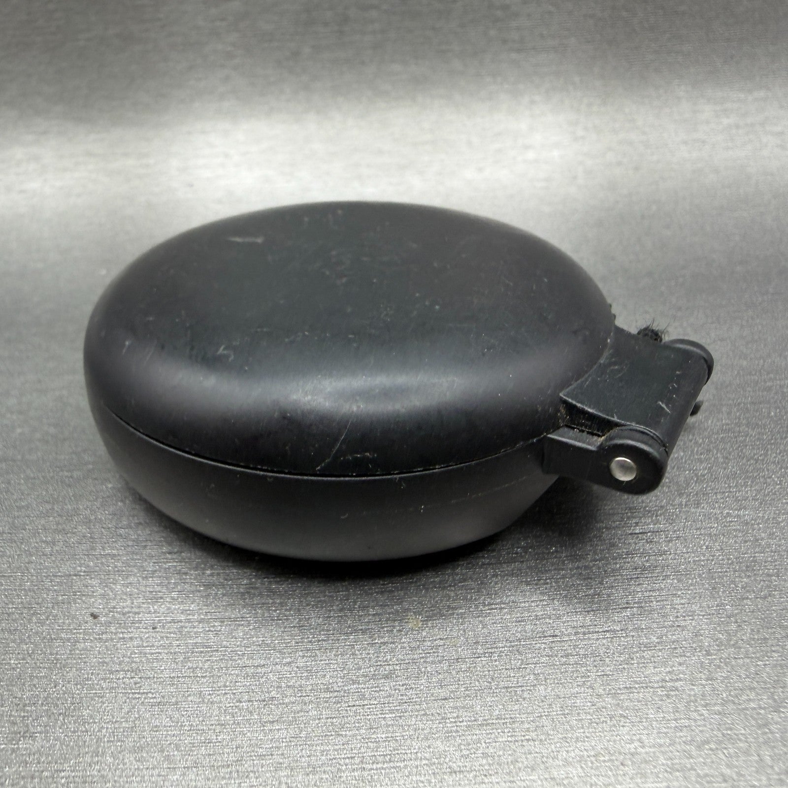 Victorinox Swiss Army Travel Alarm Clock Cream Dial Black Round 65mm PARTS9