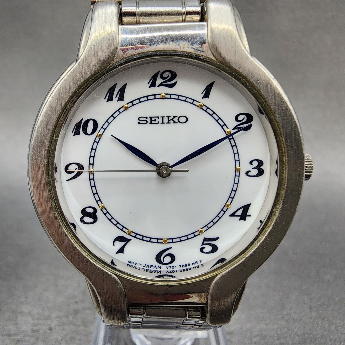 Seiko Watch Men 34mm White Dial Silver Tone Round V7017a70 New Battery1