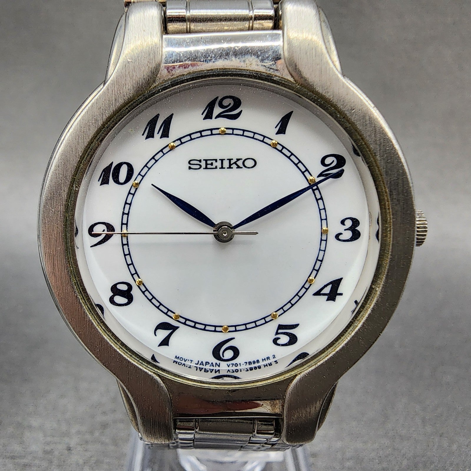 Seiko Watch Men 34mm White Dial Silver Tone Round V7017a70 New Battery1