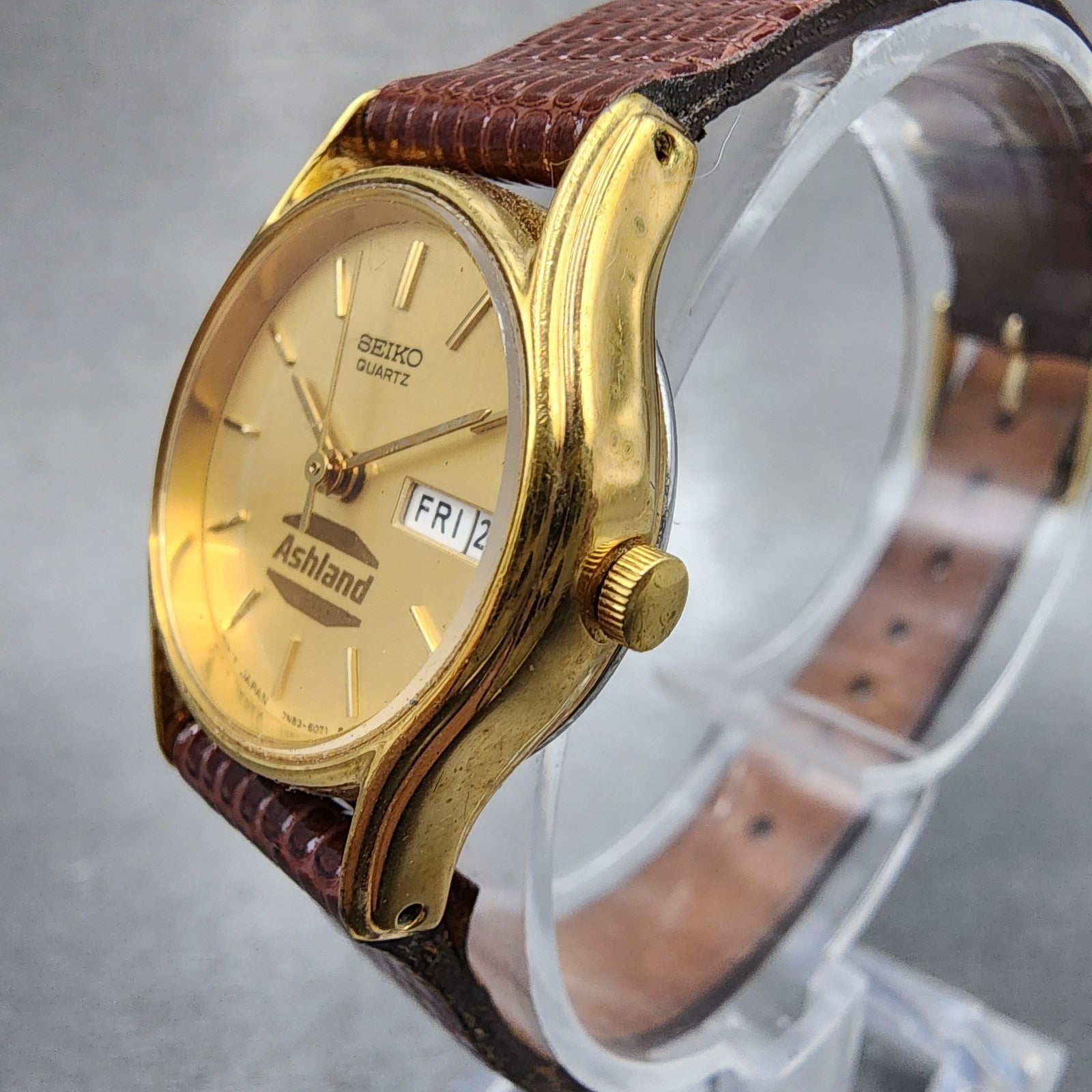 Seiko Watch Women 22mm Champagne Dial Gold Tone Daydate 7n836021 New Battery2