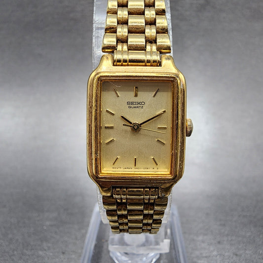 Seiko Tank Watch Women 17mm Gold Dial Gold Tone Rectangle V4015129 New Battery0
