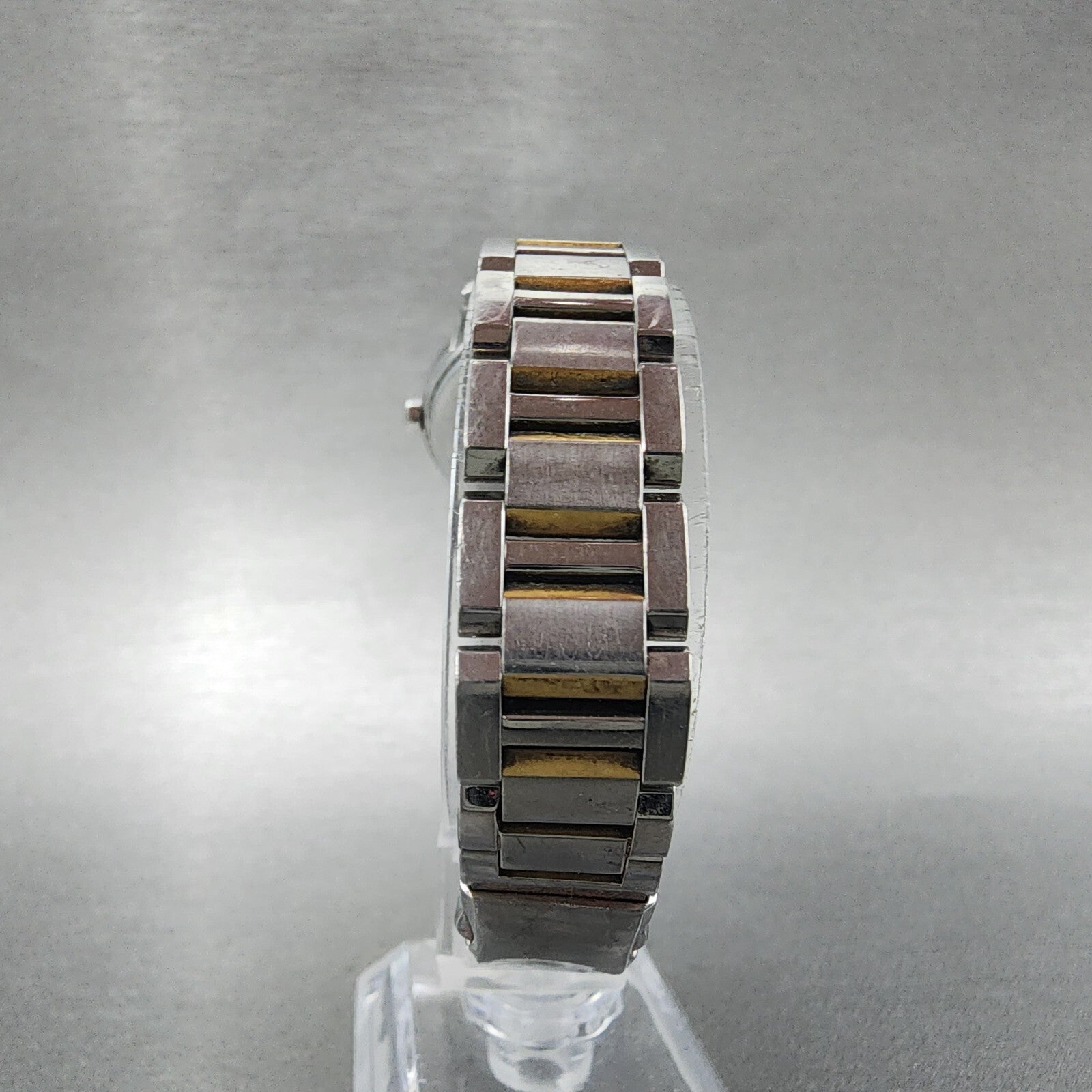 Seiko Lukia Watch Women 26mm MOP Dial Two Tone Date 7n820ee0 New Battery7