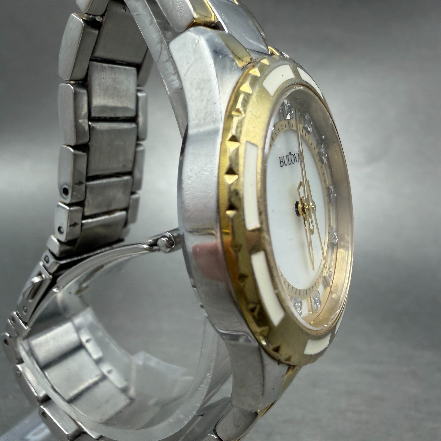 Bulova Diamond Watch Women 32mm MOP Dial Two Tone Round 98P140 PARTS NO CROWN4