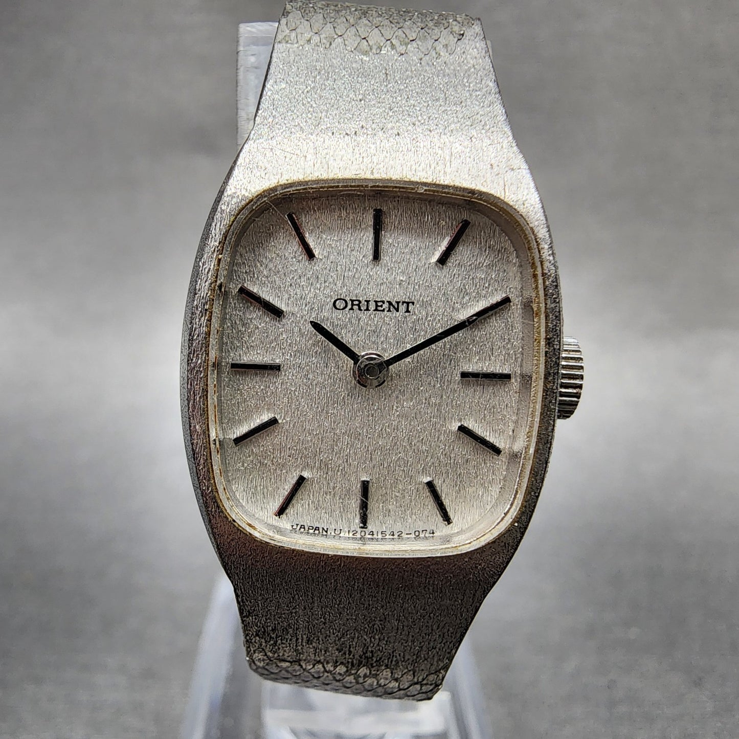 Orient Tank Watch Women 19mm White Dial Silver Tone Manal Wind Rectangle Runs0