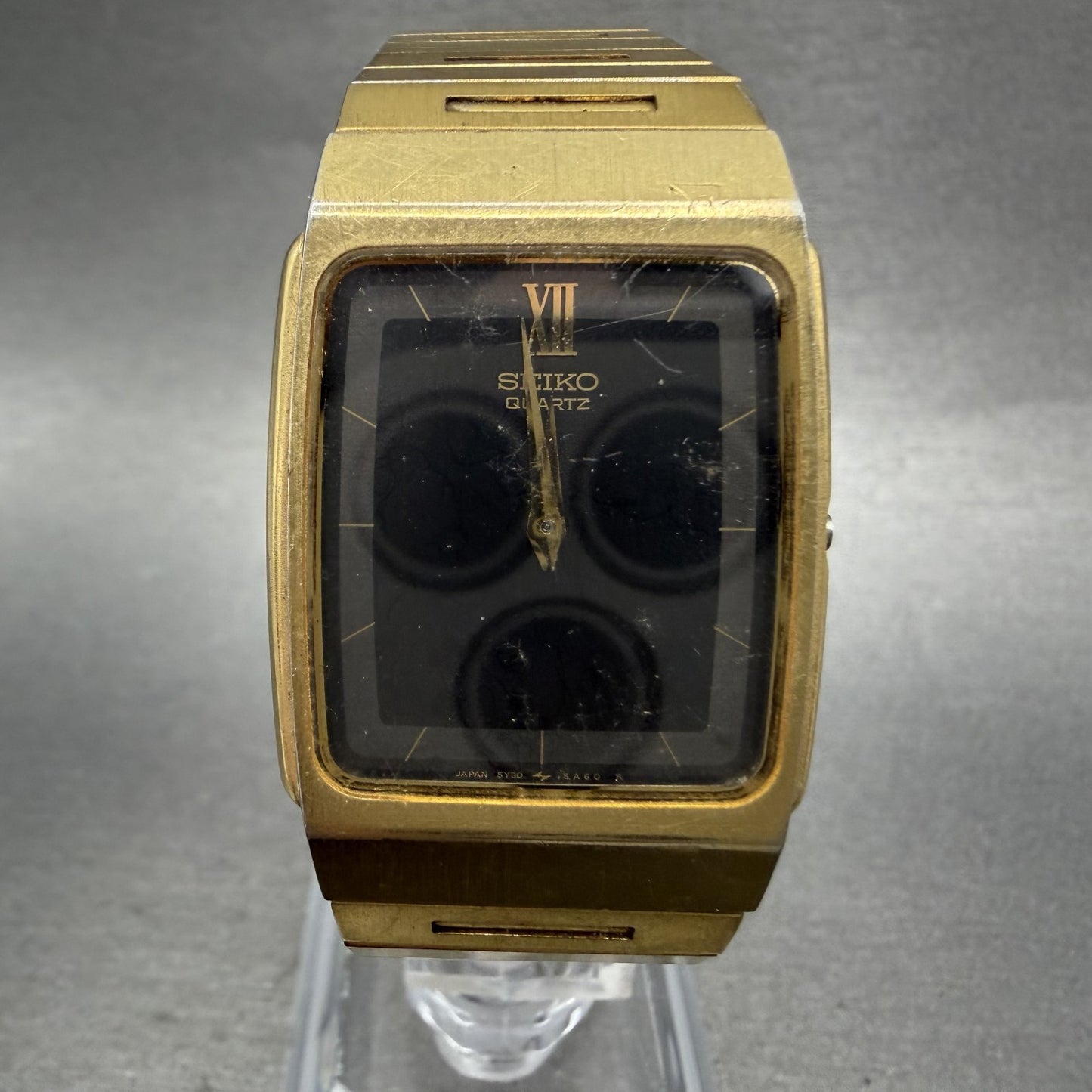 Seiko Tank Watch Men 26mm Black Dial Gold Tone Rectangle 5Y305B59 PARTS0