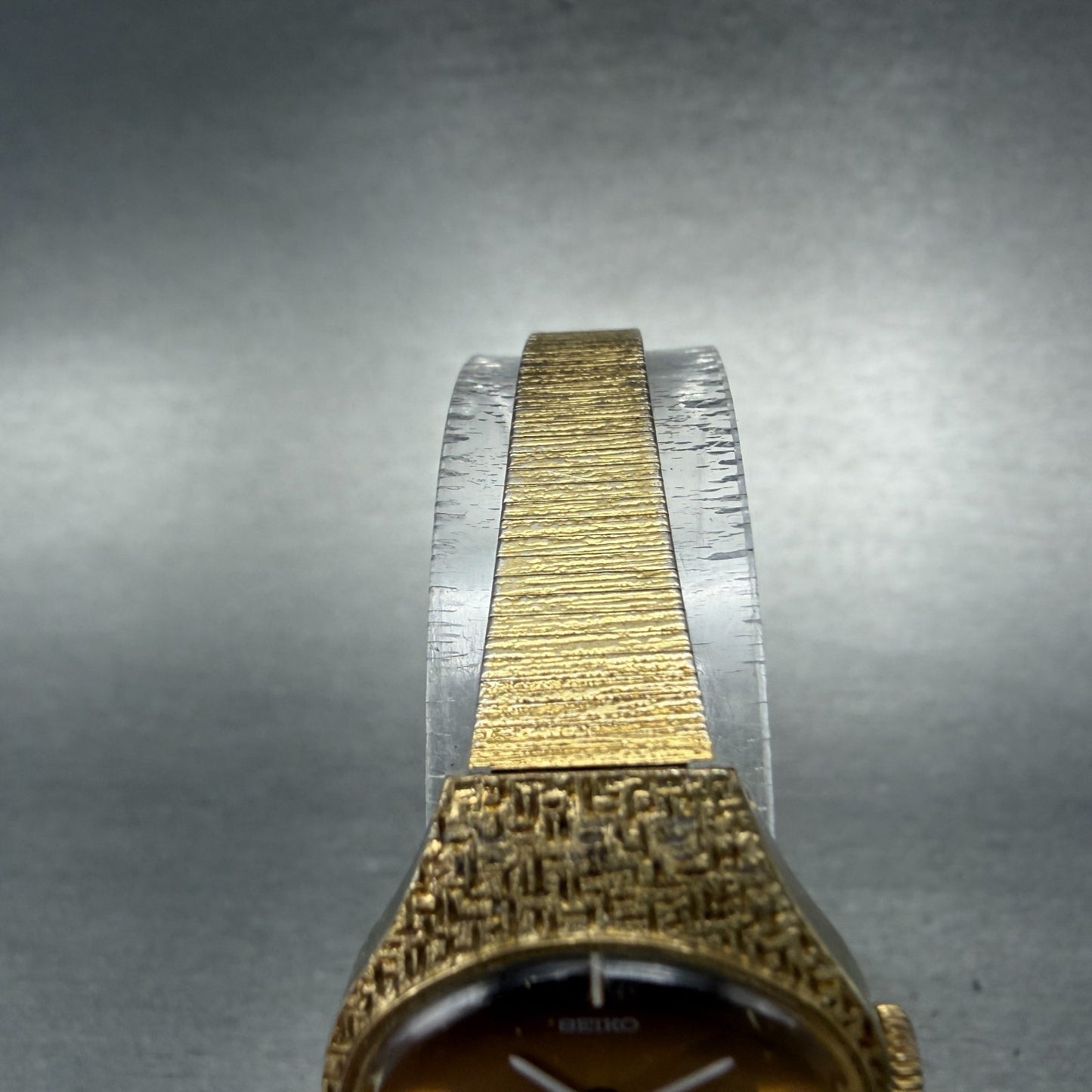 Seiko Watch Women 22mm Brown Dial Gold Tone Oval Manual Winds Runs 11-7719 VTG4