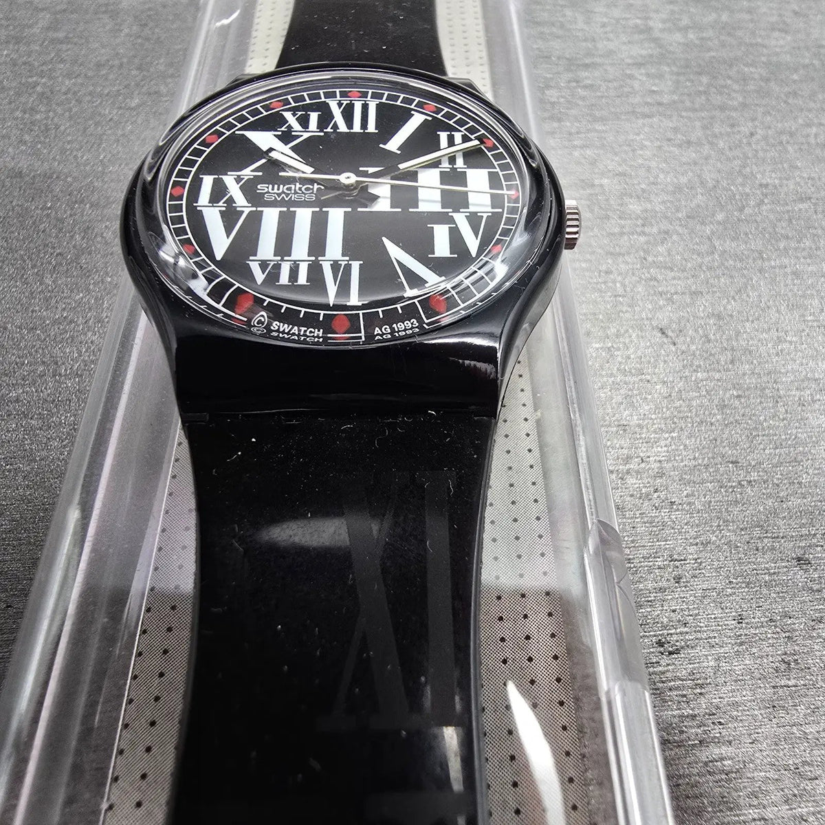 Swatch Gessetto Watch Men 34mm Black Dial Black Case GB155 New Battery NOS6