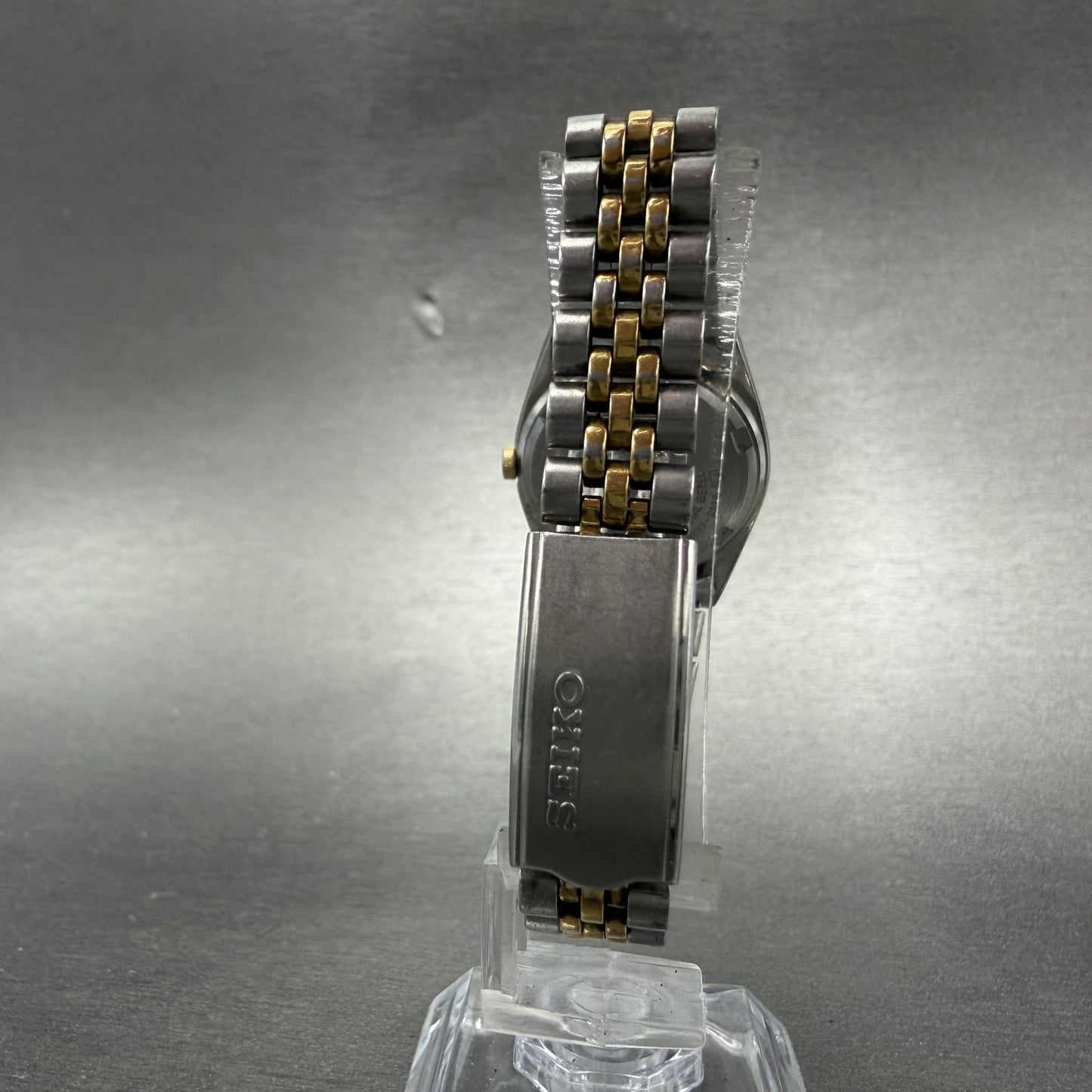 Seiko SQ Watch Women 24mm Blue Dial Two Tone Daydate Round New Battery ABACDABA7