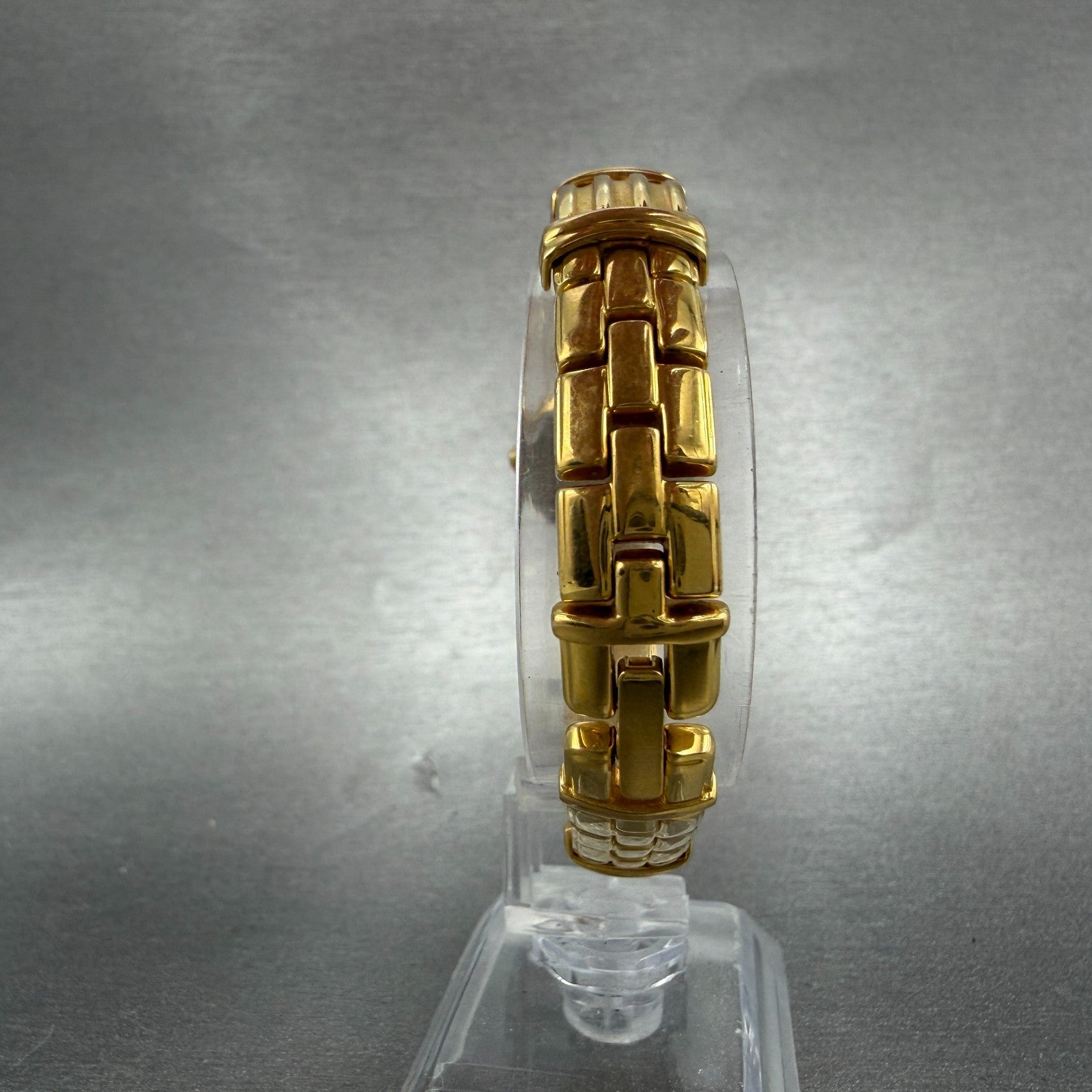 Seiko Watch Women 21mm Champagne Dial Gold Tone Round V400-1400 New Battery7