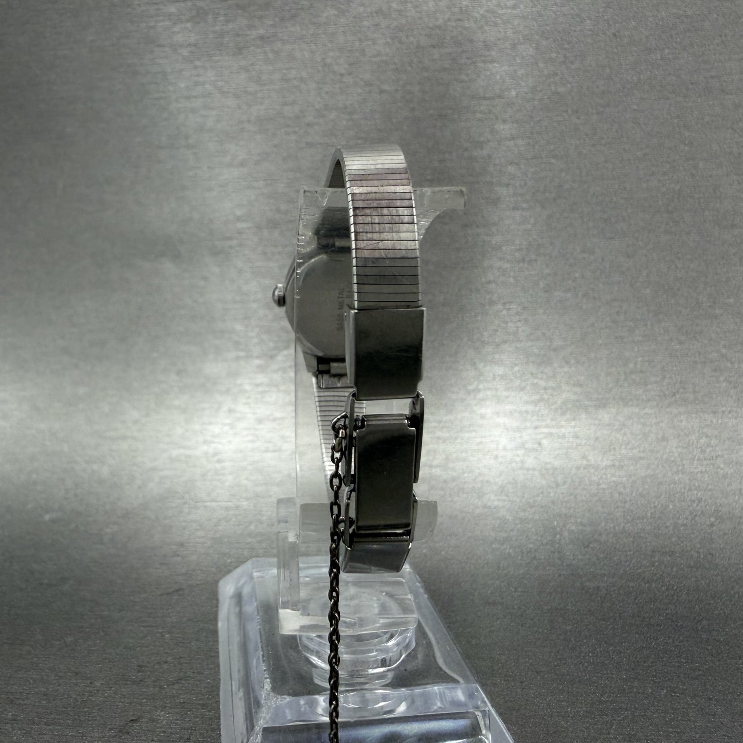 Seiko Watch Women 16mm White Dial Silver Tone Round 54200029 New Battery VTG AB7