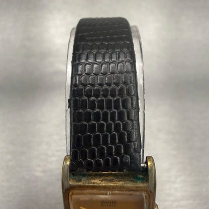 Seiko Tank Watch Women 17mm Gold Dial Gold Tone Rectangle 2020-5830 New Battery4