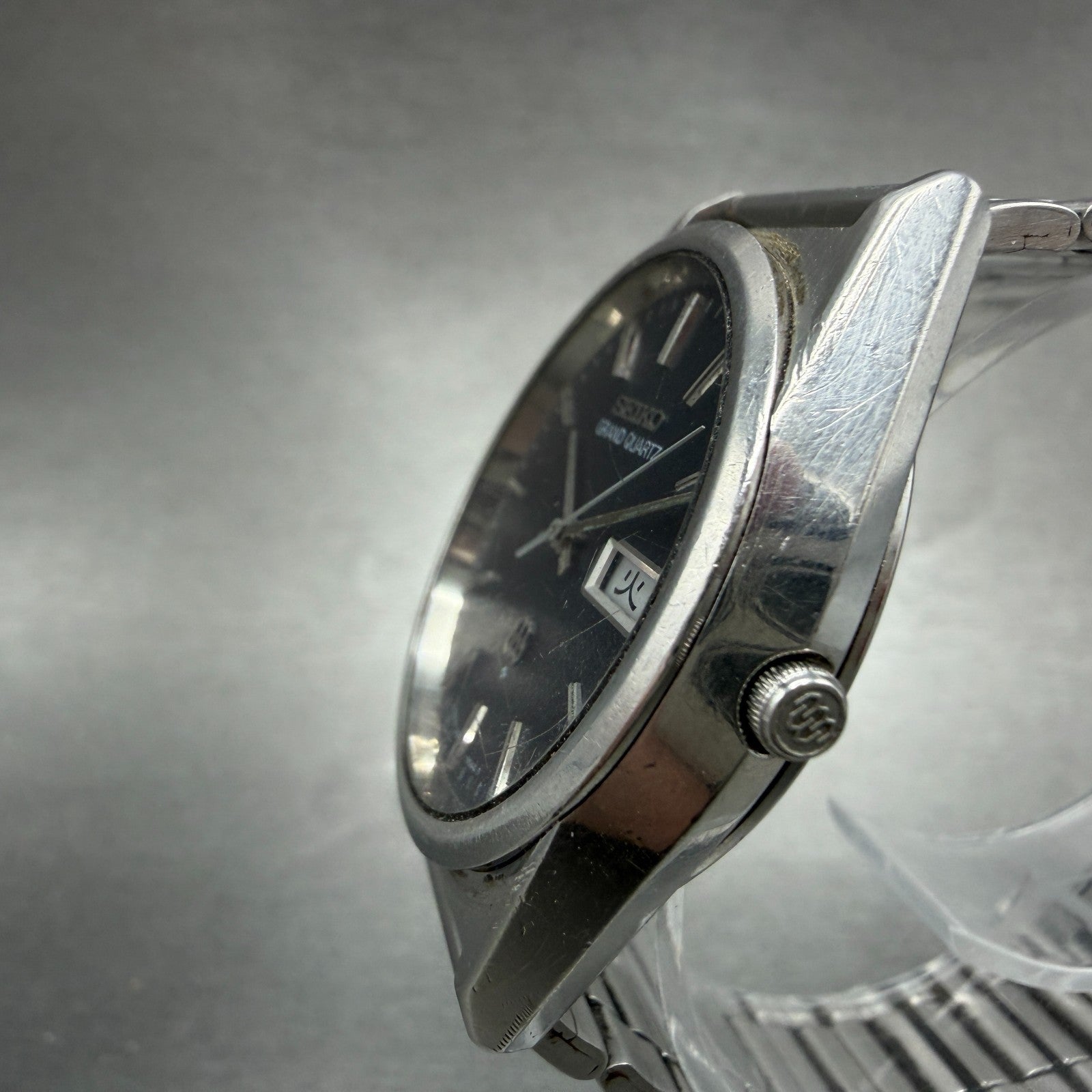 Seiko Grand Quartz Watch Men 36mm Blue Dial Silver Tone Daydate 9943-8030 NewBat2