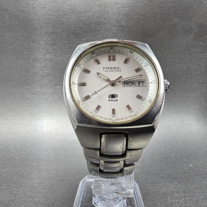 Fossil Blue Watch Women 33mm Silver Dial Silver Tone Daydate AM-3588 New Battery5