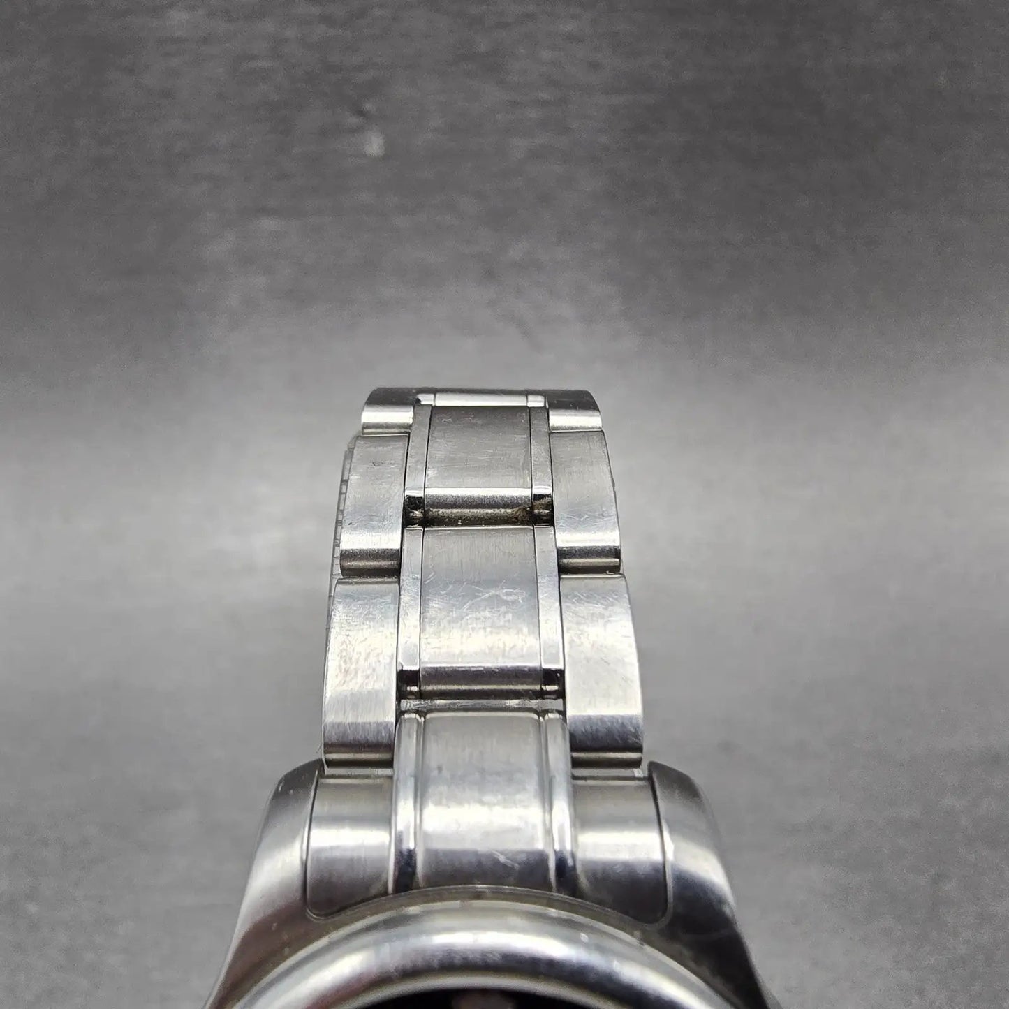 Victorinox Swiss Army Officer Watch Women 28mm Black Dial Steel Date New Battery4