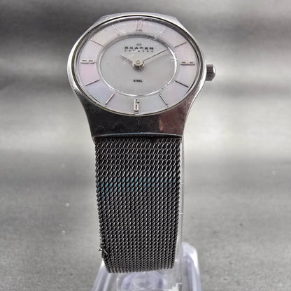 Skagen Denmark Watch Women 24mm MOP Dial Silver Tone Round 233XSSS New Battery5