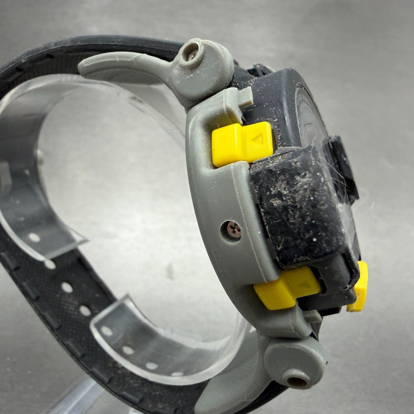 Casio G-Shock DW-002 Watch Men 48mm Digital Black Yellow Round Fox Fire New Batt3