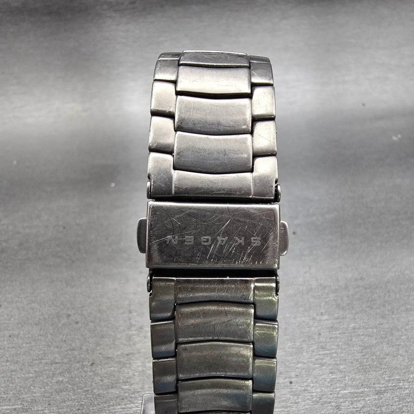 Skagen Classic Links Titanium Watch Men 40mm Gray Dial 596XLTXM New Battery7