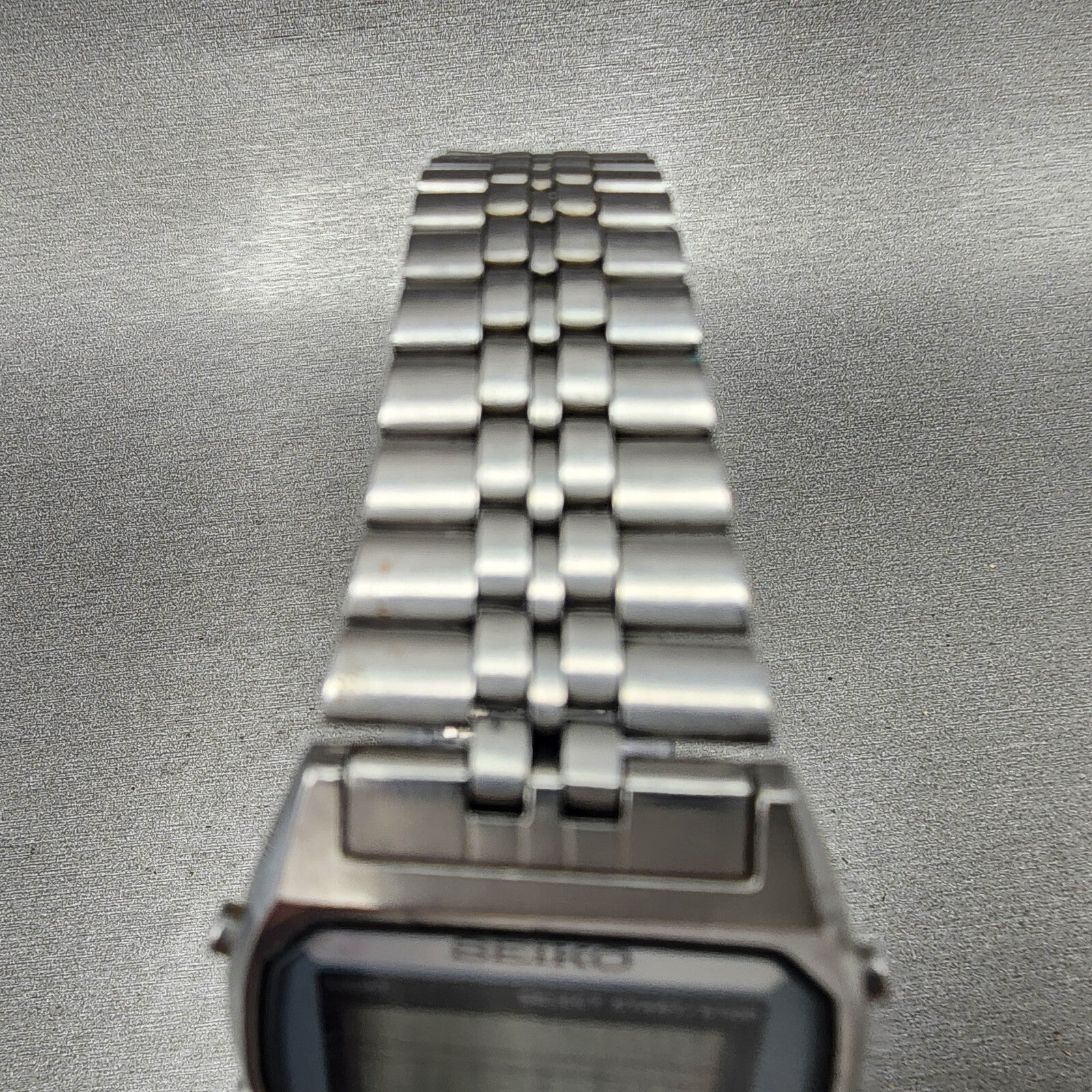 Seiko Digital Watch Men 33mm LCD Stainless Steel Alarm Chrono A9045009 New Batt4