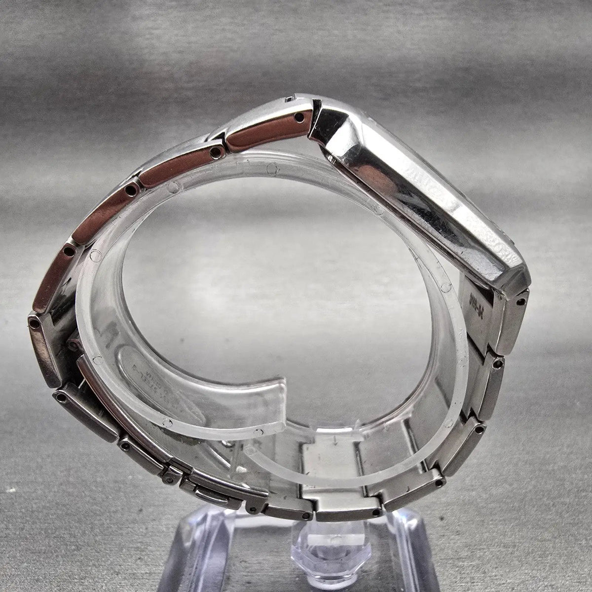 Seiko Watch Men 32mm Silver Dial Silver Tone Date Rectangle 7N32-0AL0 New Batt8
