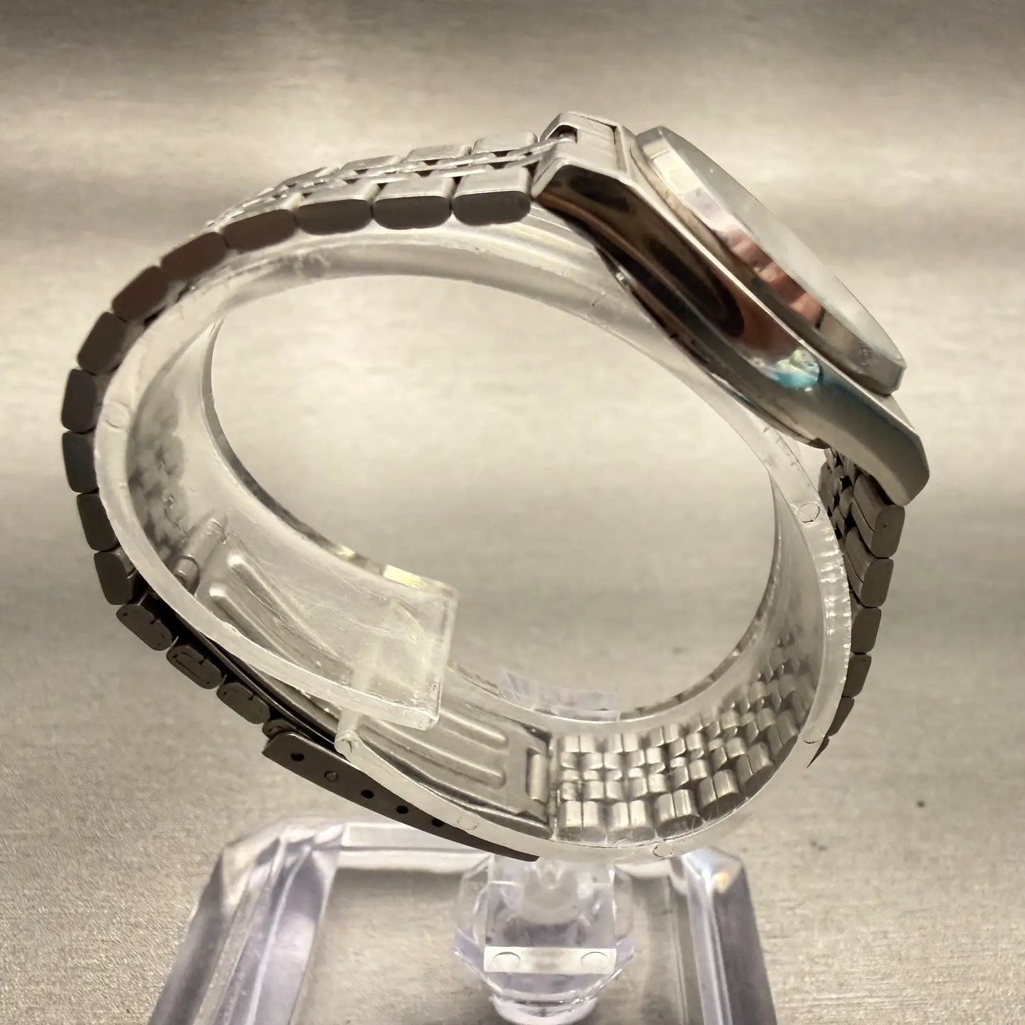 Seiko SQ Watch Women 23mm Silver Dial Silver Daydate Round 2A23-0029 New Battery8