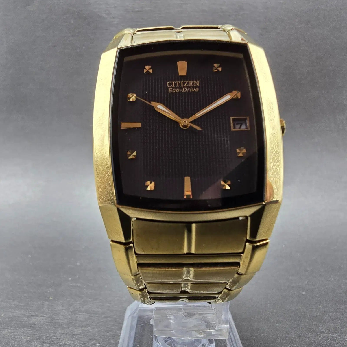 Citizen Eco-Drive Tank Watch Men 31mm Black Dial Gold Date E111-S049369 Runs RT5