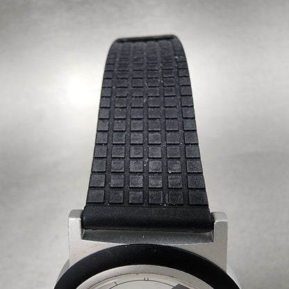 Bulova Steelers Watch Women 31mm White Dial Silver Tone Round 2FC22 New Battery