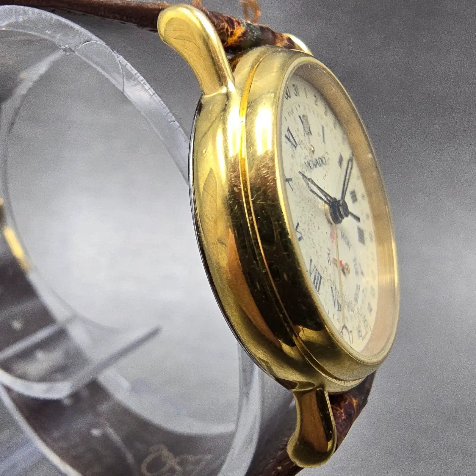 Movado Watch Women 28mm Cream Dial Gold Tone Daydate 87-06-825 New Battery3