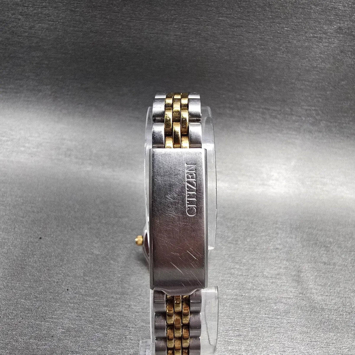 Citizen Watch Women 25mm MOP Dial Two Tone Daydate Gemmed 1002-S044464 NewBat JP7
