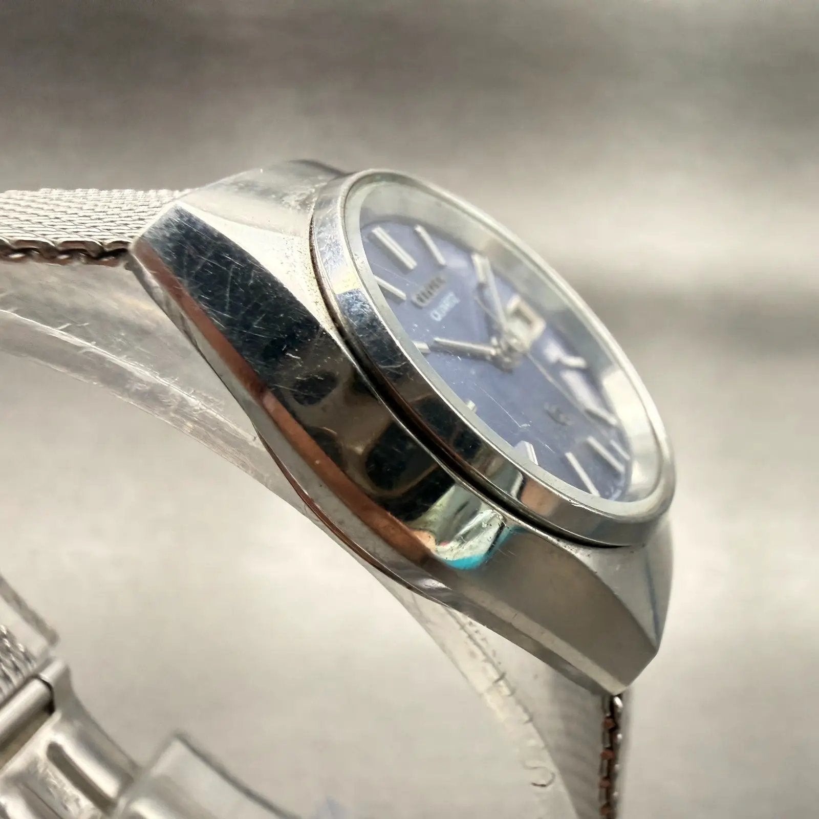 Citizen CQ Watch Women 25mm Blue Dial Silver Daydate Round 4-751435K New Battery3