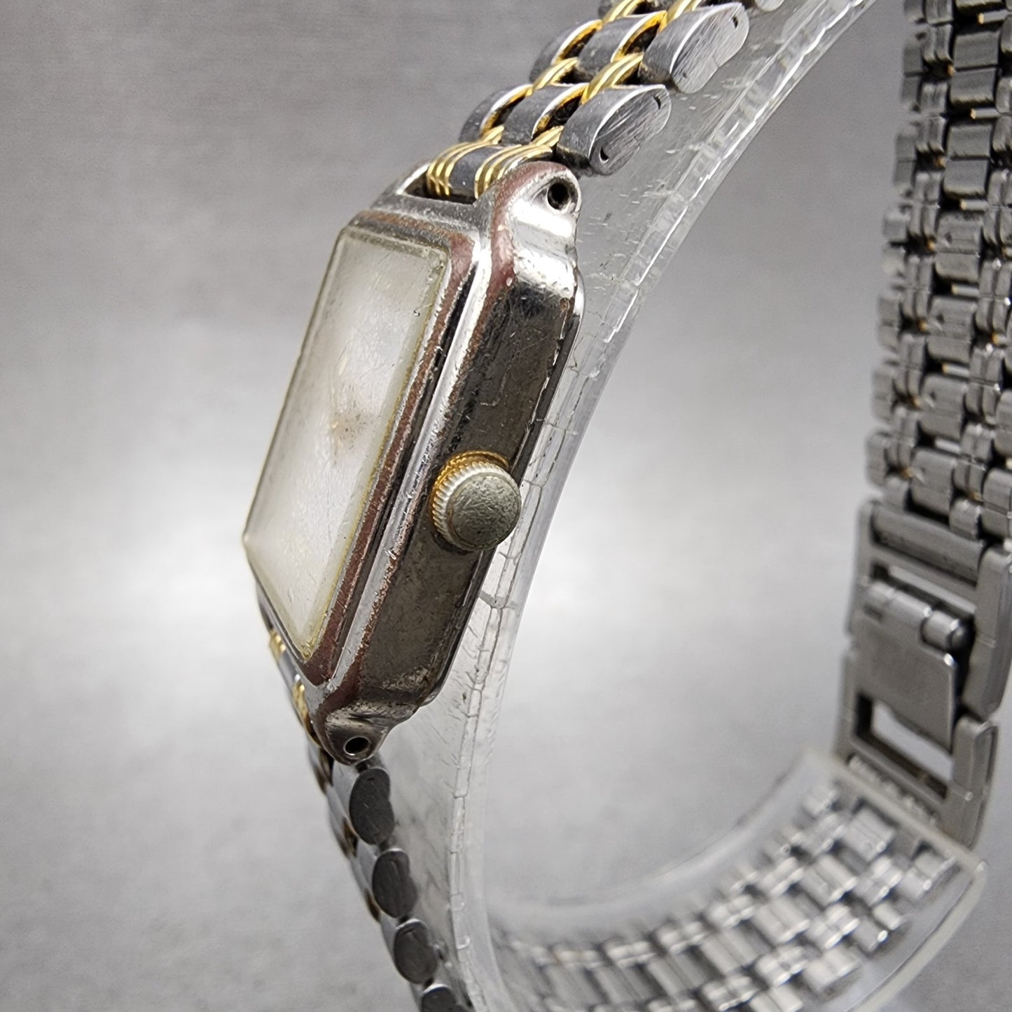 Seiko Tank Watch Women 18mm White Dial Two Tone Rectangle V4015129 New Battery2