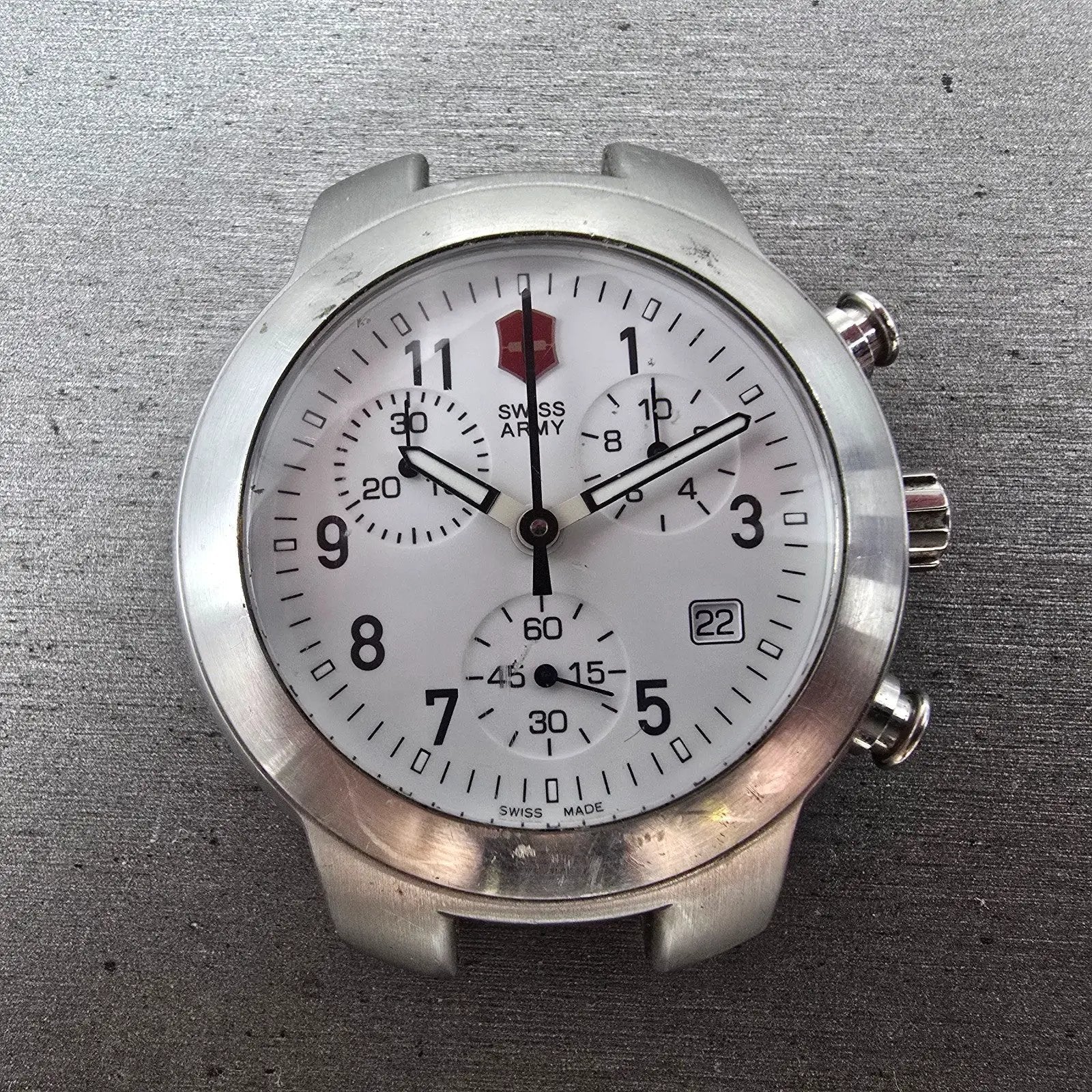 Victorinox Swiss Army Maverick chronograph Watch Men 42mm White Dial Steel Works0