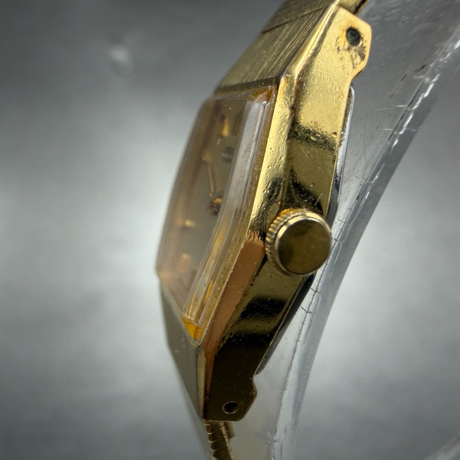 Seiko Watch Women 18mm Gold Dial Gold Tone Hexagon 2C20-5790 New Battery KL92