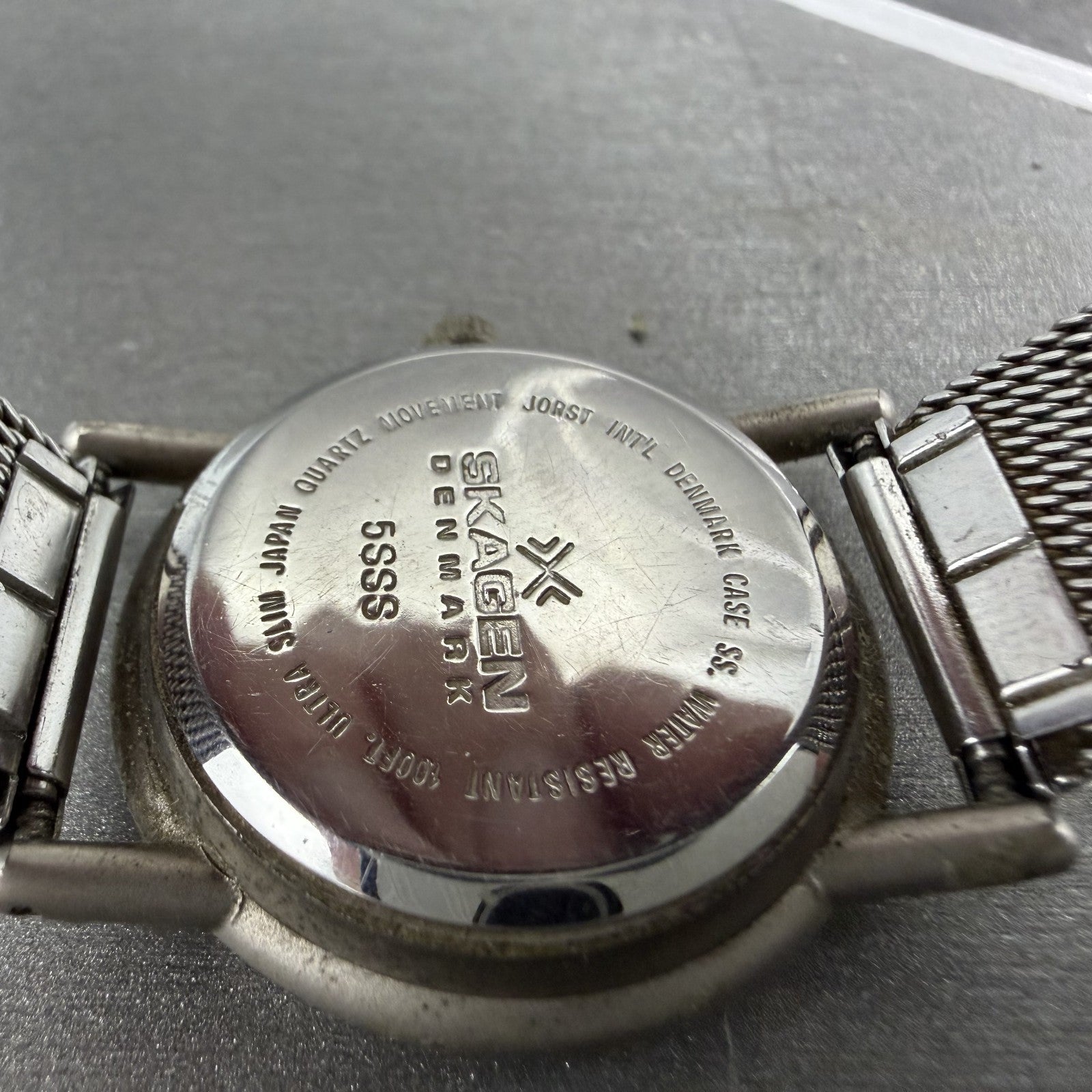 Skagen Watch Women 28mm Silver Dial Silver Tone Small Seconds Round New Battery9